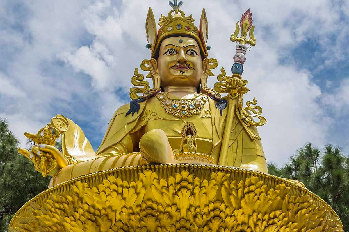 Statue of Guru Rinpoche